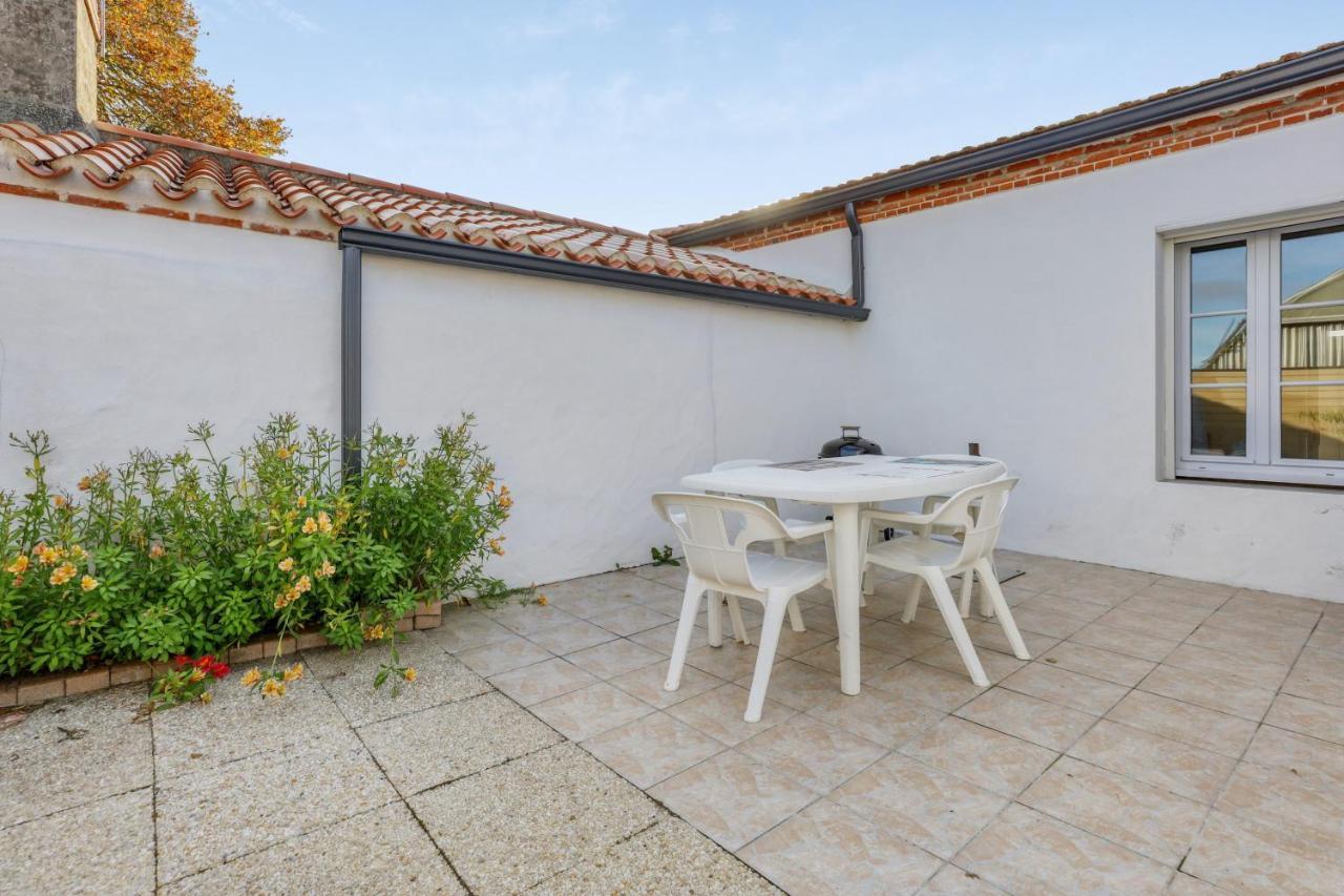 Maison Charmante A L'Epine Avec Jardin Cloture Et Terrasse Exterior photo